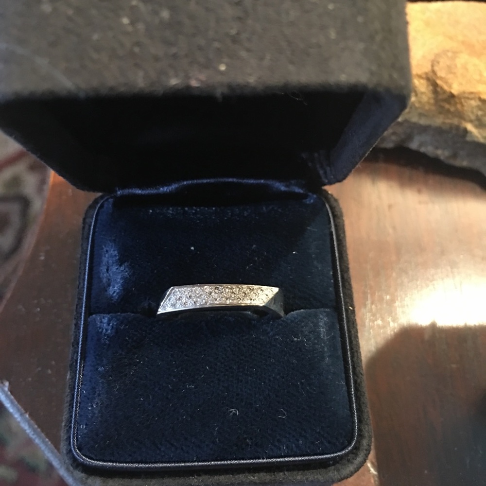 Tiffany &Co 18kw TORQ Diamond Ring 4.5